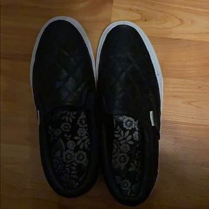 Vera Bradley sneakers